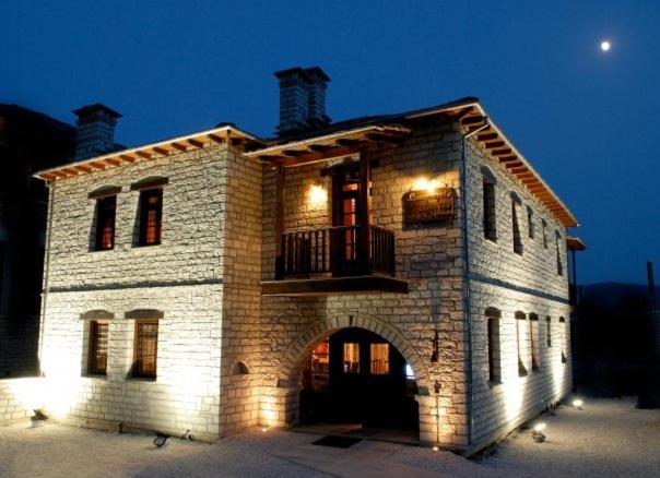 Giagia Evgenia Hotel Vitsa ภายนอก รูปภาพ