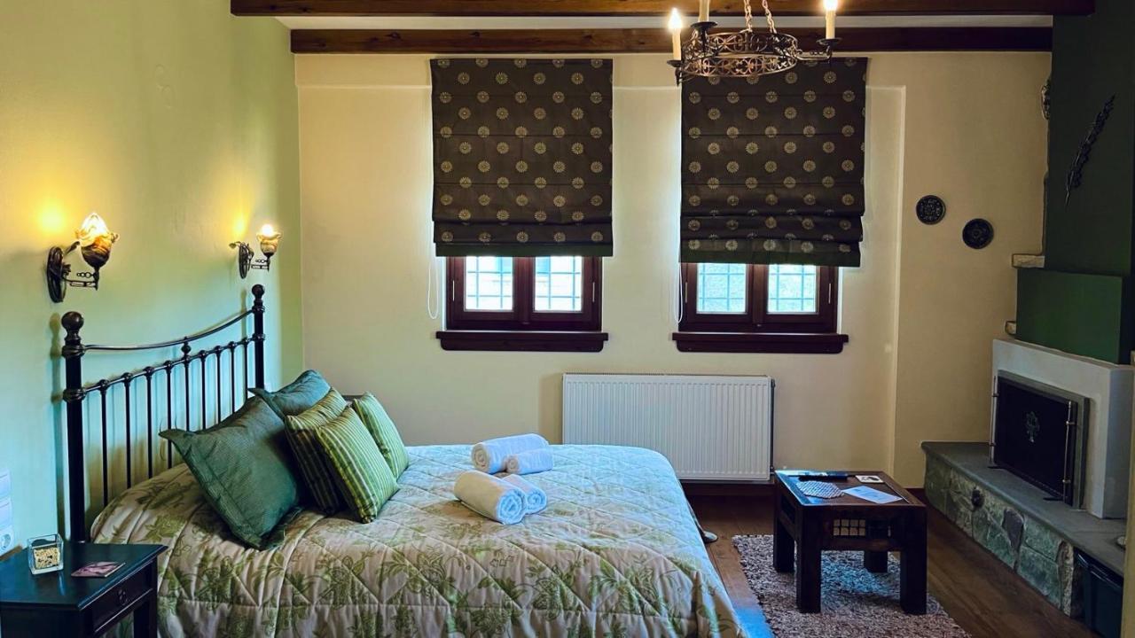 Giagia Evgenia Hotel Vitsa ภายนอก รูปภาพ
